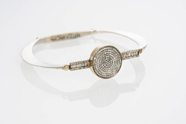 Iconic Diamond Gold Bracelet