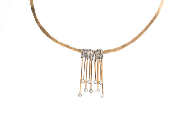 Hanging Pearls Gold Necklace
